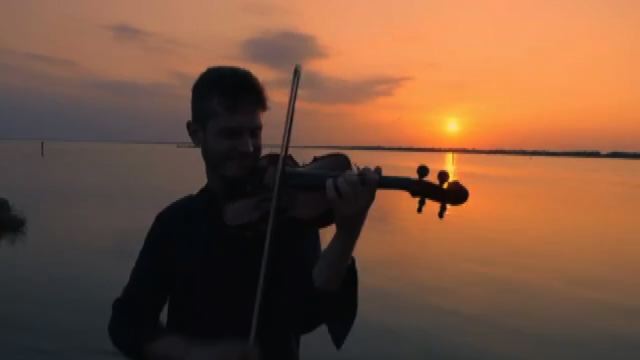 "Roundelay" il nuovo brano del violinista Federico Mecozzi