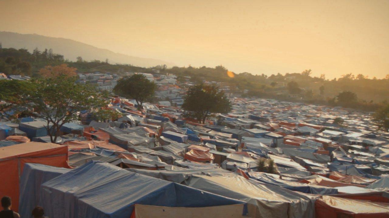 HD - The Economy of a Tent City