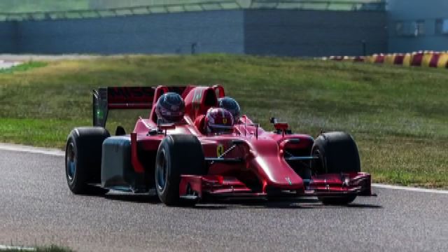 I Meduza in pista con Lecrerc e la scuderia Ferrari