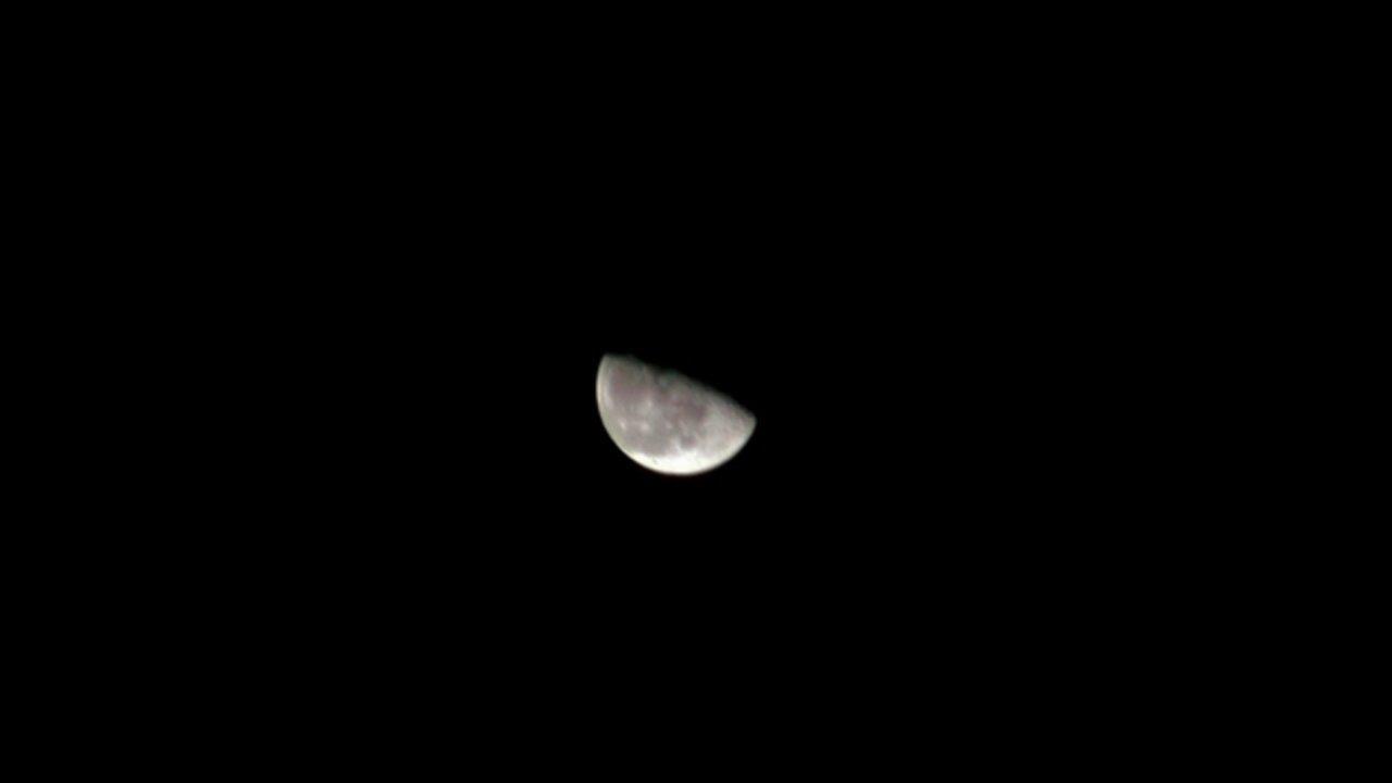 HD - Mysterious Moon