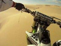 Motocross nel deserto in FULL HD 1080P