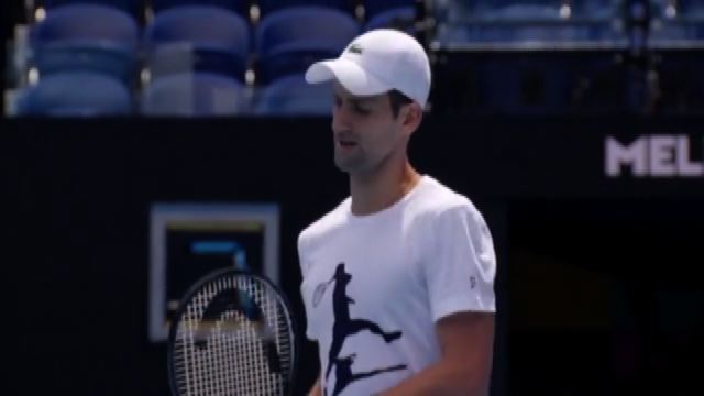 L'Australia annulla il visto di Djokovic: rischia espulsione
