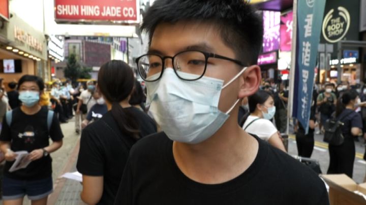 A Hong Kong pro-democrazia esclusi da elezioni, anche Joshua Wong