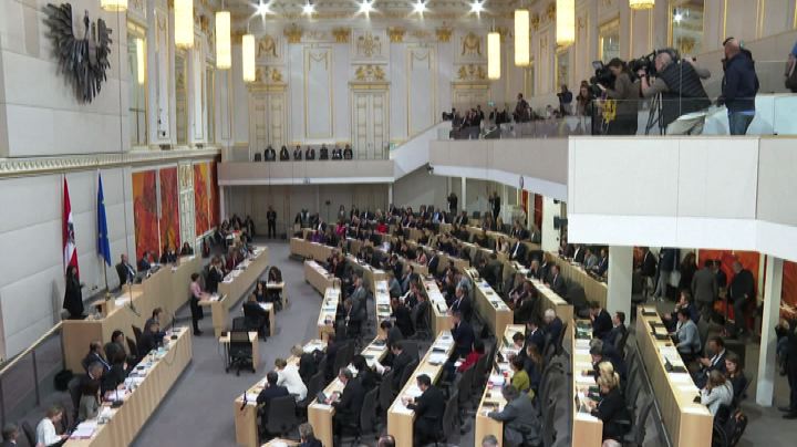 Kurz al Parlamento: con i Verdi un nuovo capitolo per l'Austria
