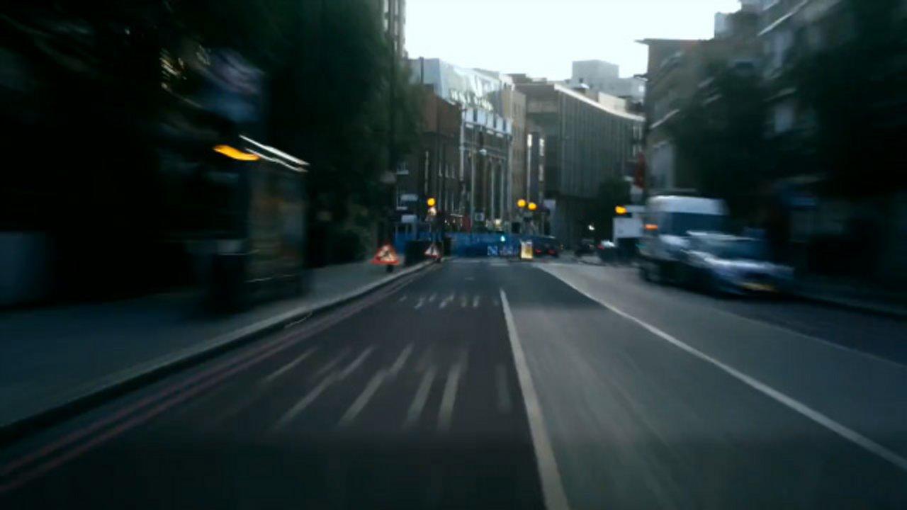 HD - London on Saturday morning time lapse