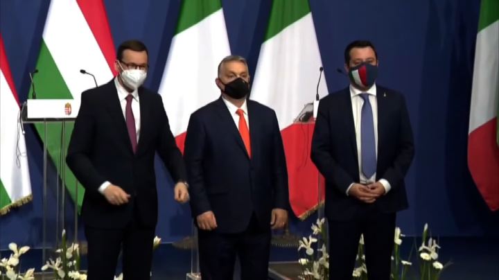 Salvini vede Orban e Morawiecki: "Più Europa su difesa confini"