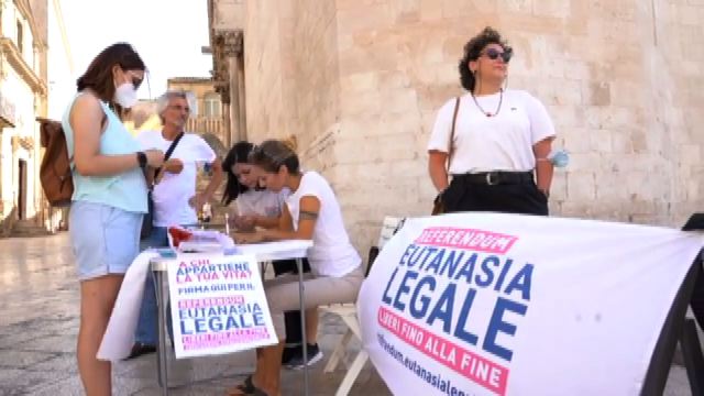 Eutanasia: superate le 500.000 firme necessarie al referendum