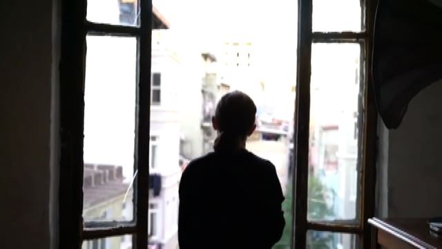 Una finestra, la musica e le ruspe: Gian Maria Tosatti a Istanbul