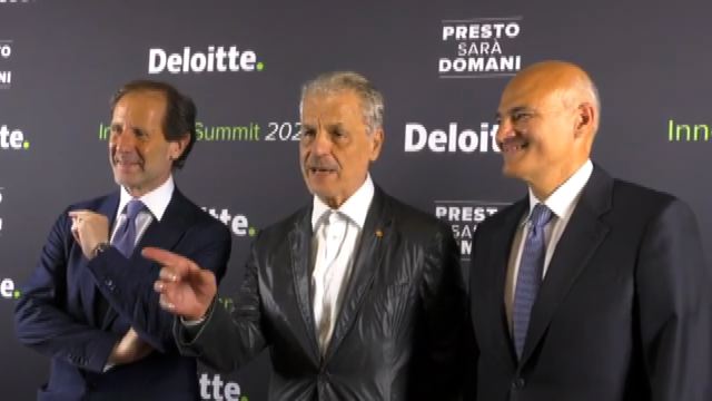 Michele Placido nel corto di Deloitte immagina l'Italia post-Pnrr