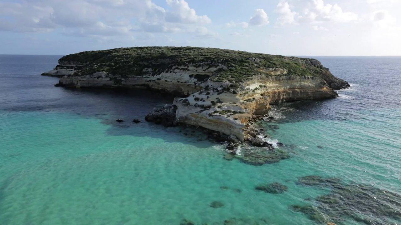 Индийский океан загрязнение нефтью. Фото средиземного моря. Средиземное море опасное. Разлив нефти в море. Средиземное море анапа.