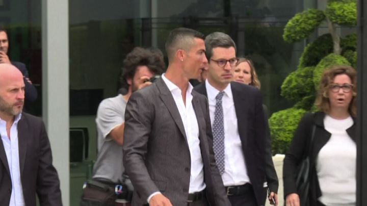 Cristiano Ronaldo dice addio alla Juventus, è già volato via