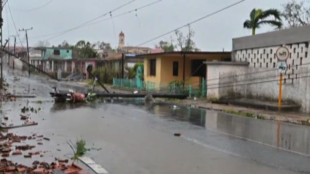 L'uragano Ian colpisce Cuba, nessuna vittima al momento