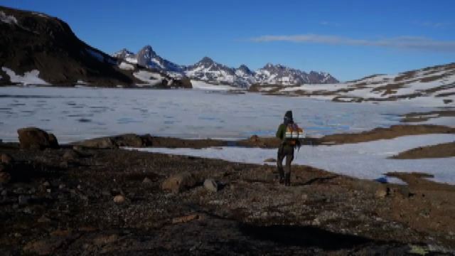 Un artista racconta la scomparsa dei ghiacciai in Groenlandia