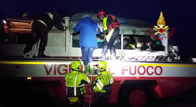 Maltempo in Emilia Romagna, le evacuazioni di notte tra Forlì e Cesena
