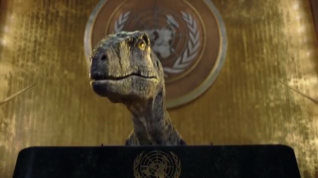 Un dinosauro all'Onu per il Clima: non scegliete l'estinzione