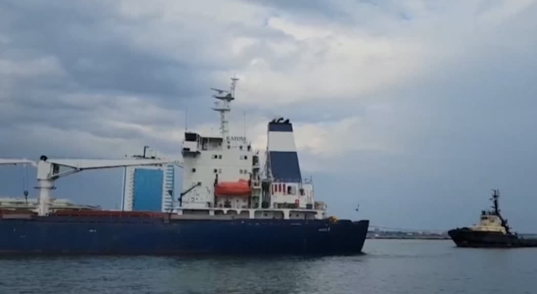 Ucraina, partita la prima nave con il grano dal porto di Odessa