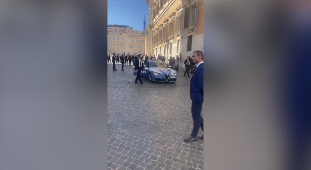 Incontro Meloni-Macron dopo le esequie di Giorgio Napolitano