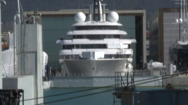 Ecco lo yacht a Marina di Carrara che potrebbe essere di Putin