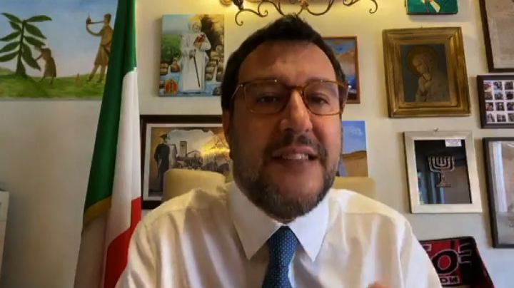 Open Arms, no al processo a Salvini. Lui: ho fatto il mio dovere